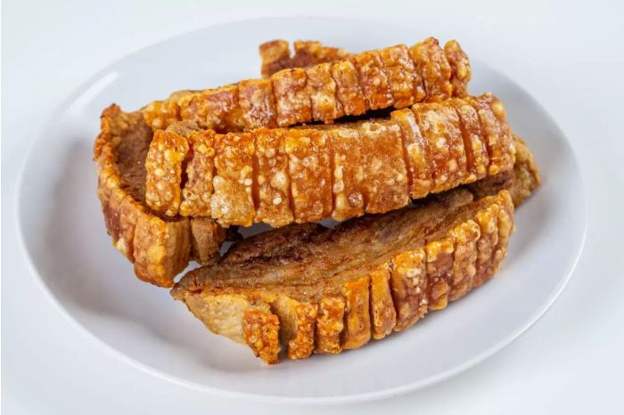  "Moo Krob" หมูกรอบ